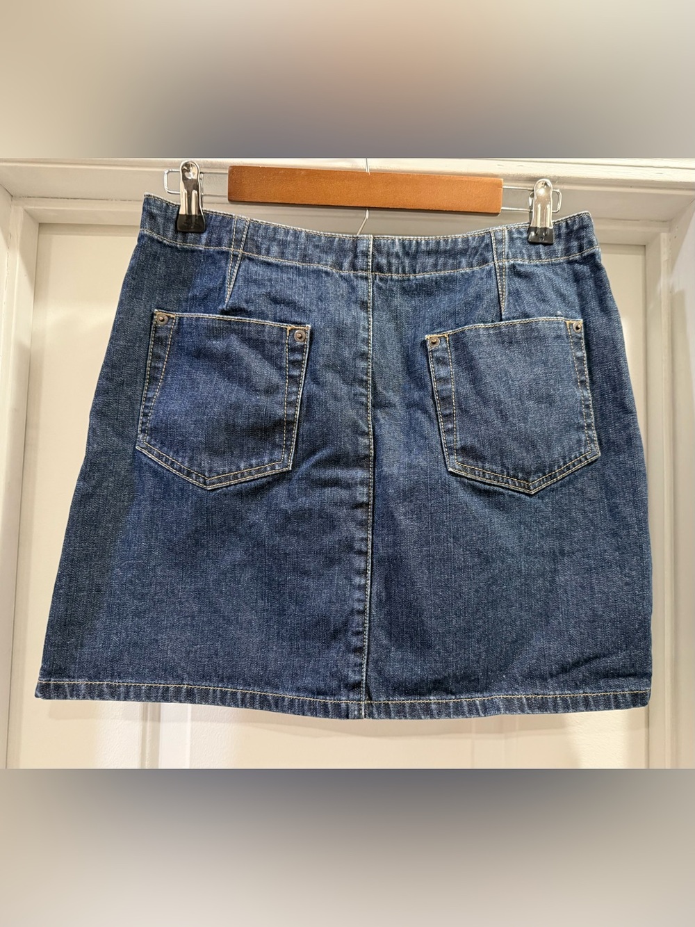 American Eagle Outfitters Blue Denim Skirt Size 6